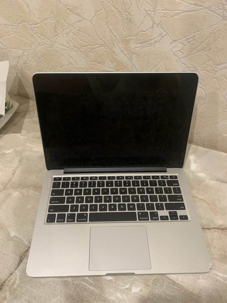 macbook pro 2014 13” 8/128