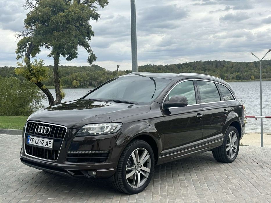 Audi Q7 3.0 Дизель Официальная