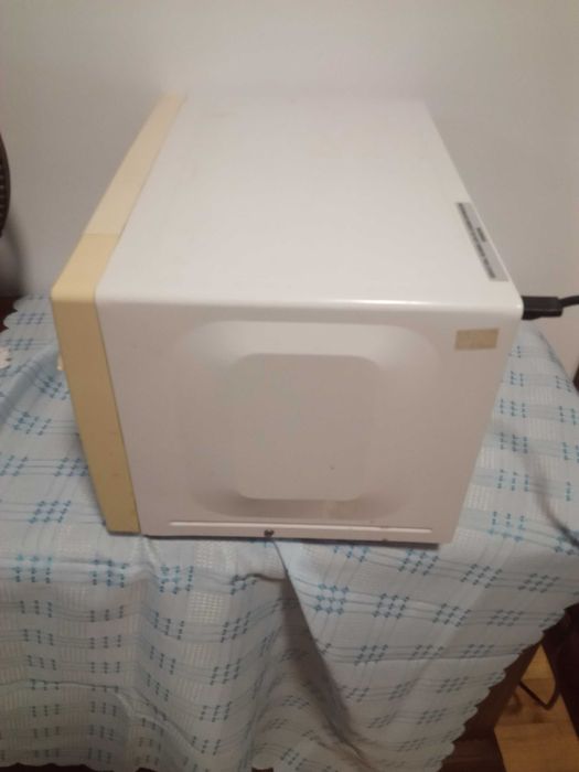 Kuchenka mikrofalowa Amica