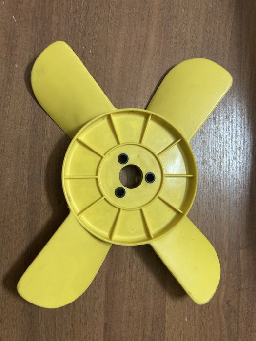 Продам крыльчатка вентилятора ваз 2101-07