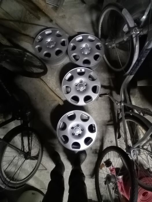 Alufelgi aluminiowe r16 audi 5x112 wraz z oponami zimowymi