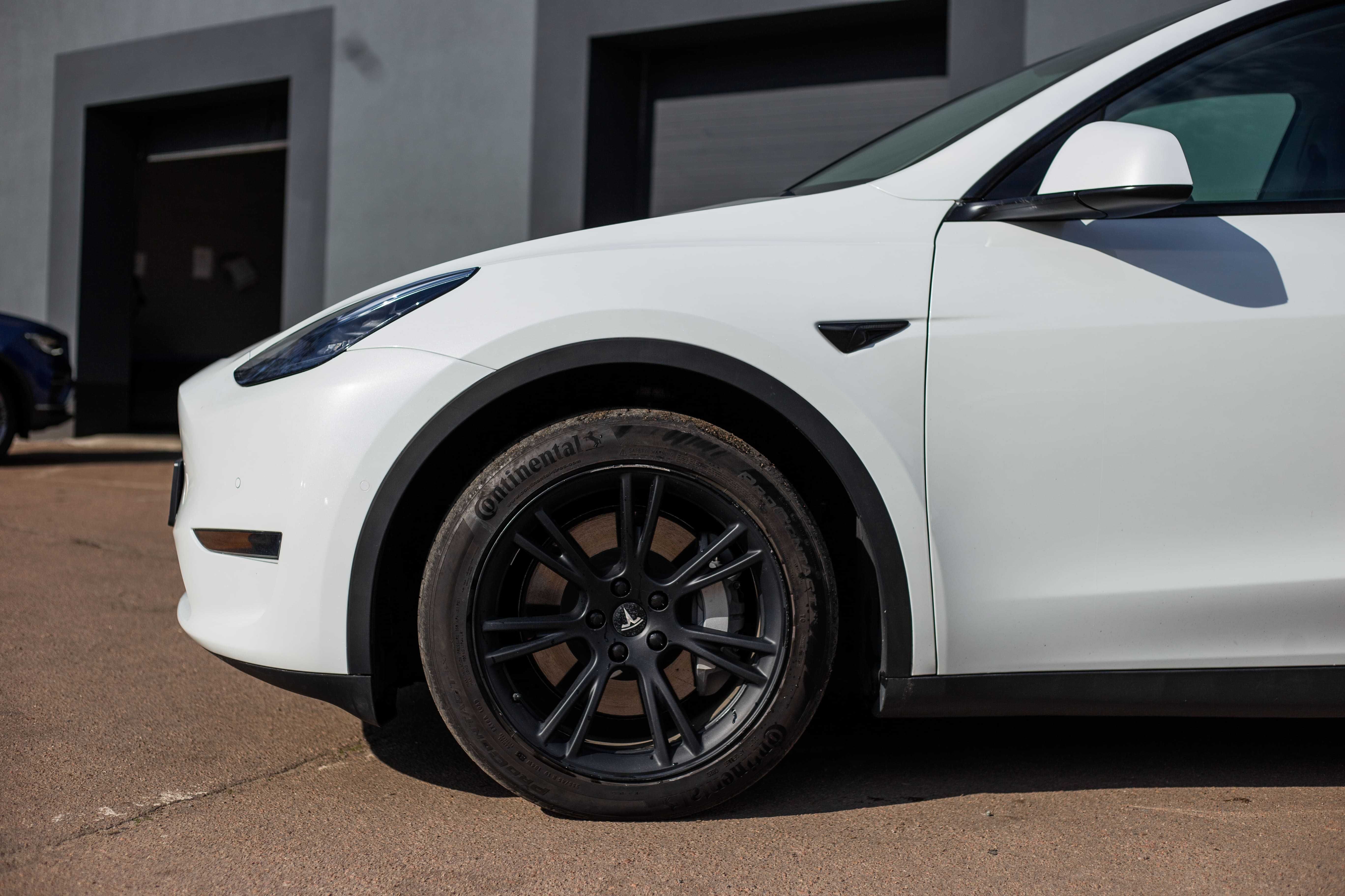 Tesla Model Y Long Range Dual Motor 2020 р.в.