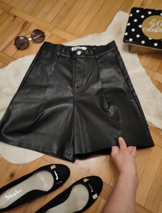 Шорти - Кожзам на Зиму/ Демісезонні Шорти - Бермуди