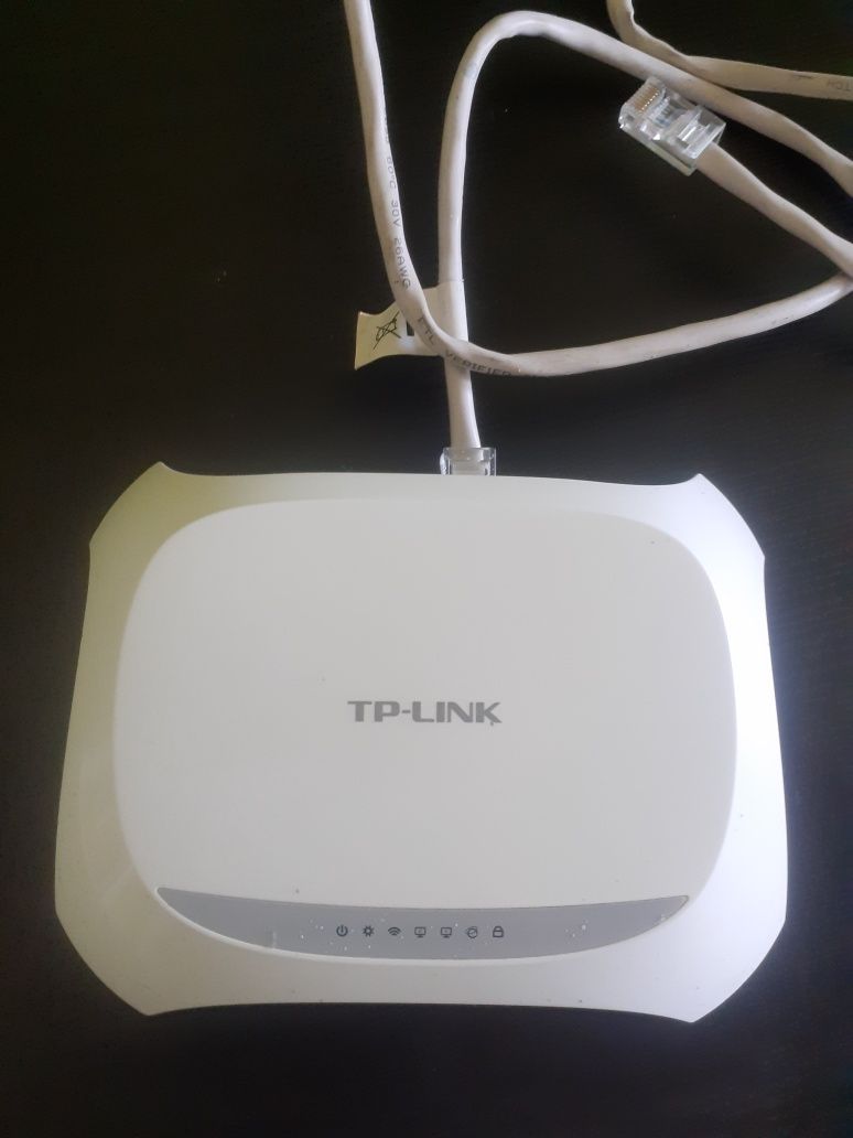 Ruter TP- LINK 150 Mbps