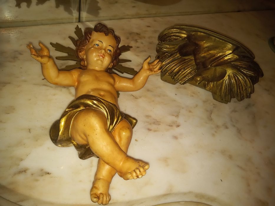 Menino Jesus em marfinite