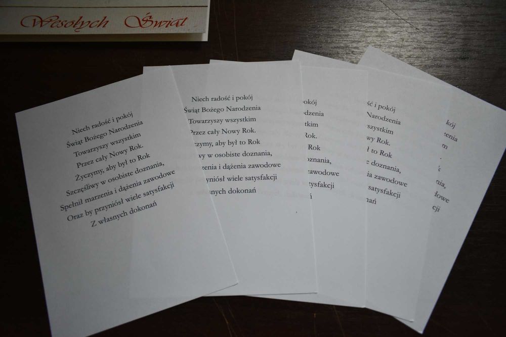 Zestaw kartek świątecznych z gotowymi życzeniami