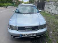 Продам ауді а4  на автоматі
