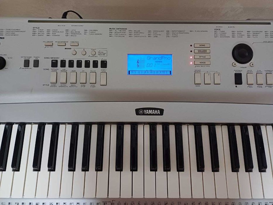 Синтезатор Yamaha DGX-230 фортепіанного типу !!! + Подарунки!