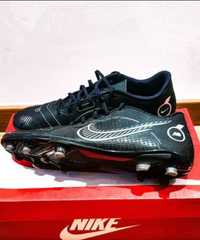 Chuteira Nike Mercurial