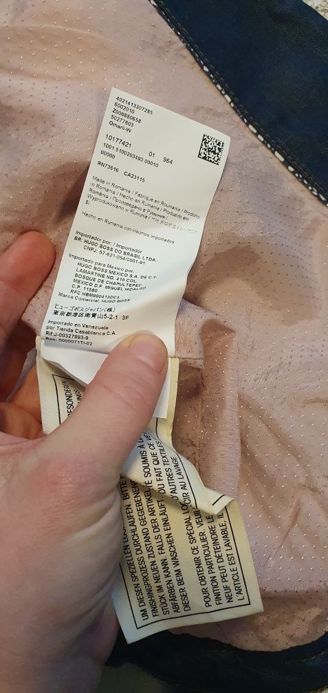Kurtka zakiet Hugo Boss 38