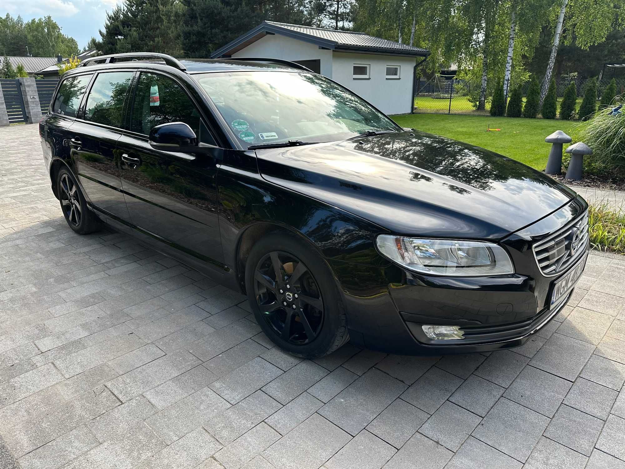 Volvo V70 D3 2014r. Black edition