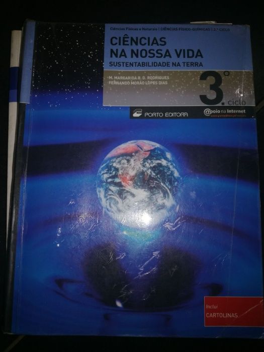 Livros escolares