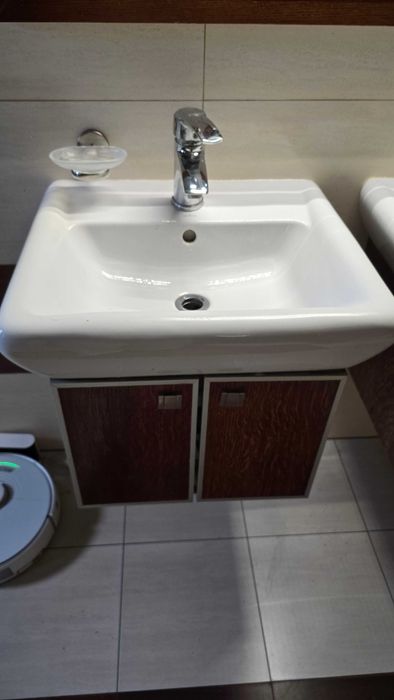 szafka umywalkowa + umywalka + bateria