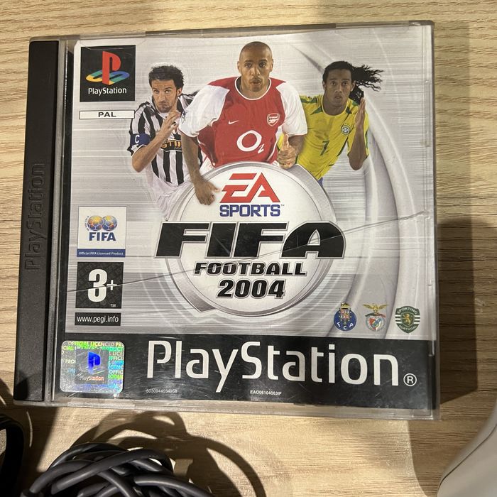 Playstation 1 PS1 PSOne + Fifa 2004