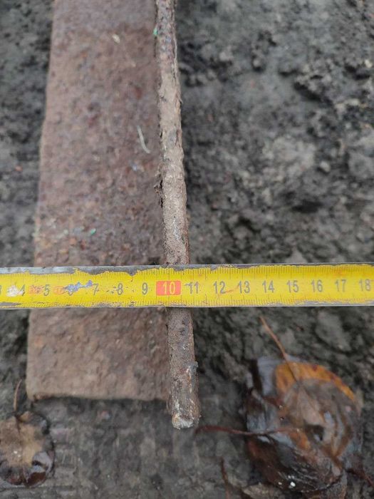 уголок 100х100х8 по 1м