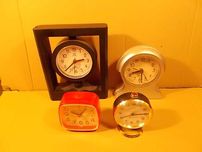 4 zegarki budziki sprawne vintage