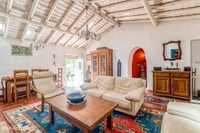 Uma casa tradicional de 11 divisões com um toque Marroquino