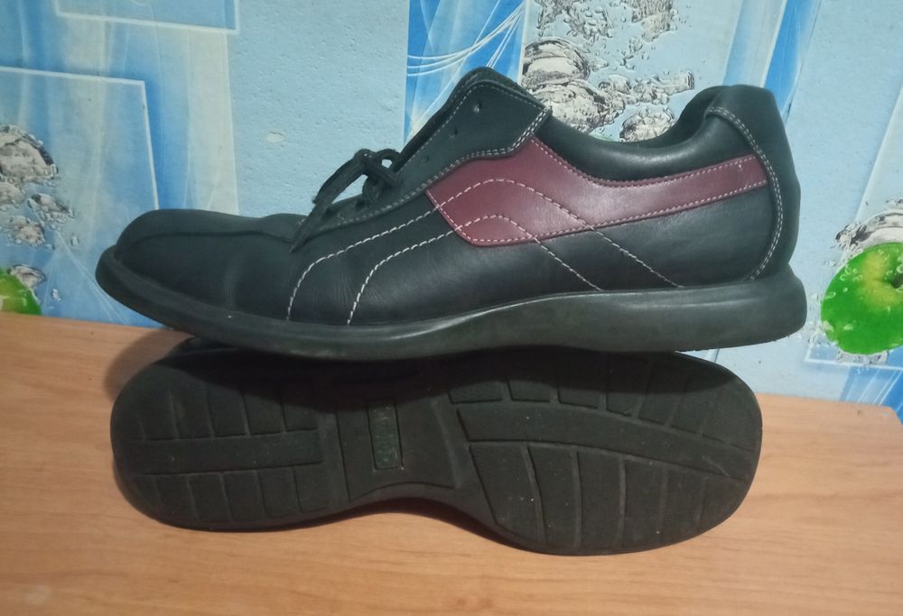 Продам мужскую обувь-38,41,42 р-ррв