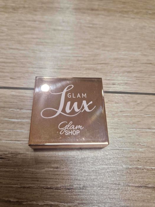 Róż do policzków Glamshop Lux - Ciepła mgła