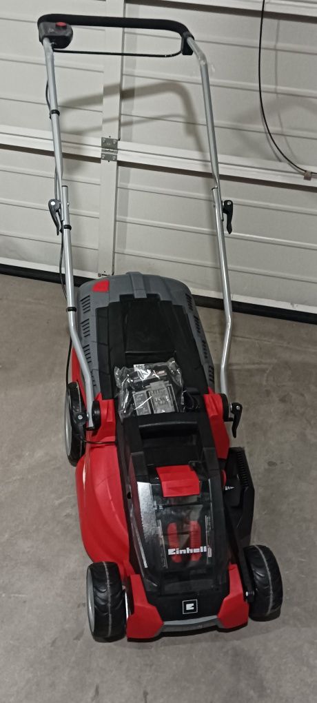 Kosiarka akumulatorowa Einhell GE-CM 36li