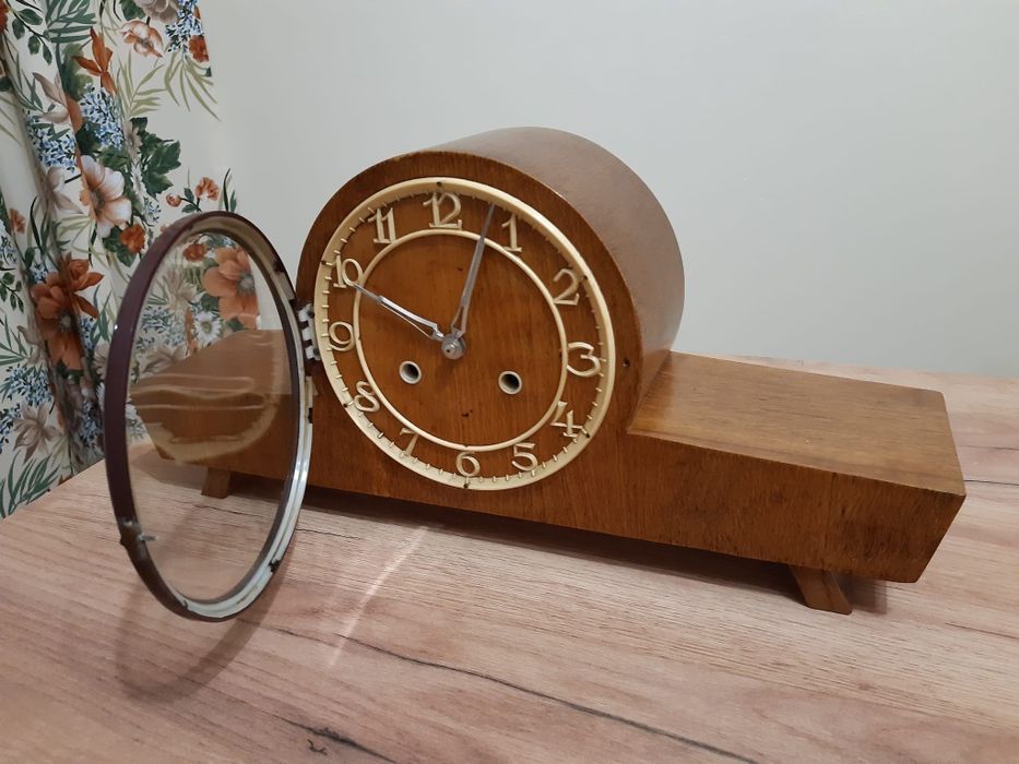 Zegar Metron 1975 rok, po renowacji