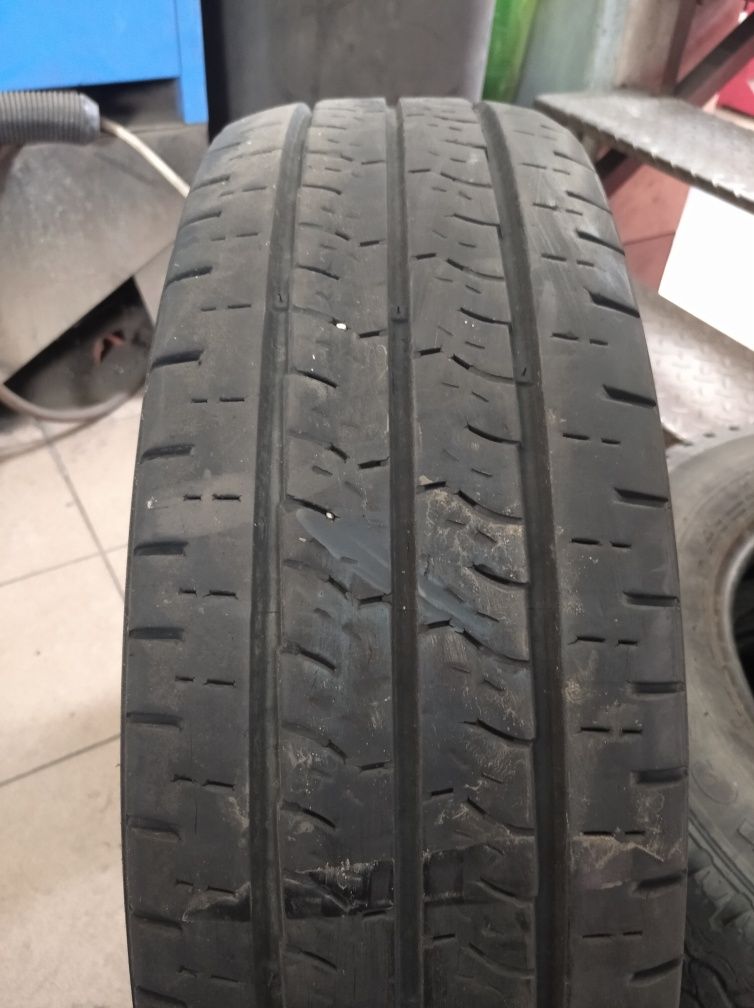 Opona 215/75r16c 113/111r Kumho PorTrans kc53 1 szt pojedyncza lato