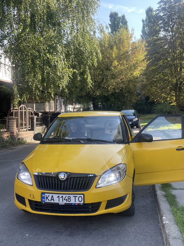 Skoda Fabia  2014 1.2 ГБО універсал