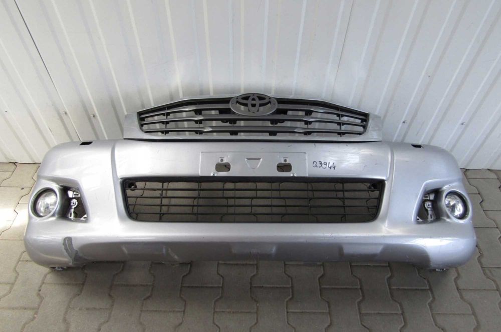 Разборка HILUX toyota Хайлюкс Хайлакс бампер передній Хилюкс