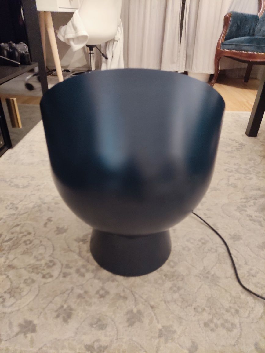 IKEA PS 2017 lampa podłogowa Ola Wihlborg Batman