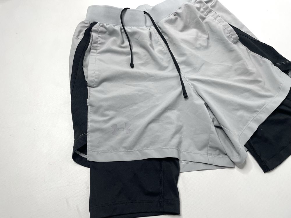 Спортивні шорти Under Armour з лосинами спортивные шорты gym shar