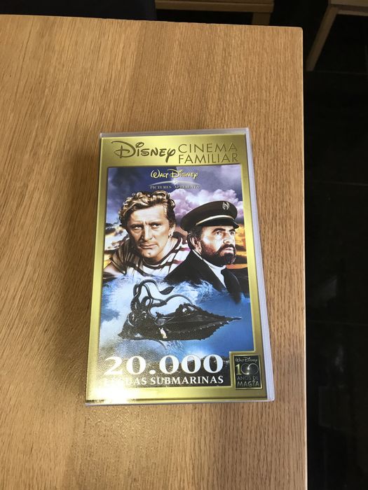 VHS 20.000 léguas submarinas.