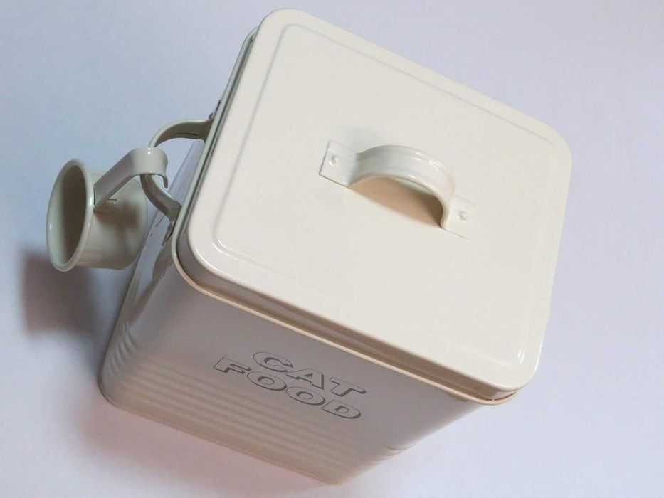 Pojemnik na karmę dla kota Puszka na chrupki przysmak-METAL-Lesser&Pav