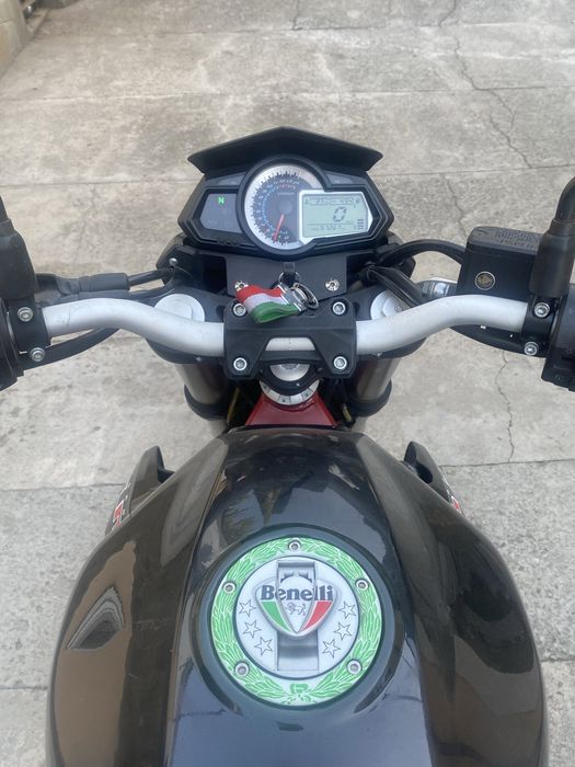 Продам Benelli TNT 300
