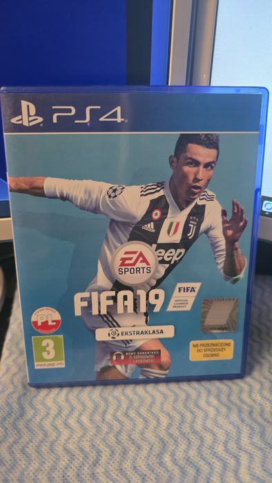 Fifa 19 ps4 wersja pl