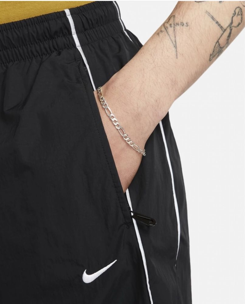 Чоловічі спортивні штани Nike Solo Swoosh