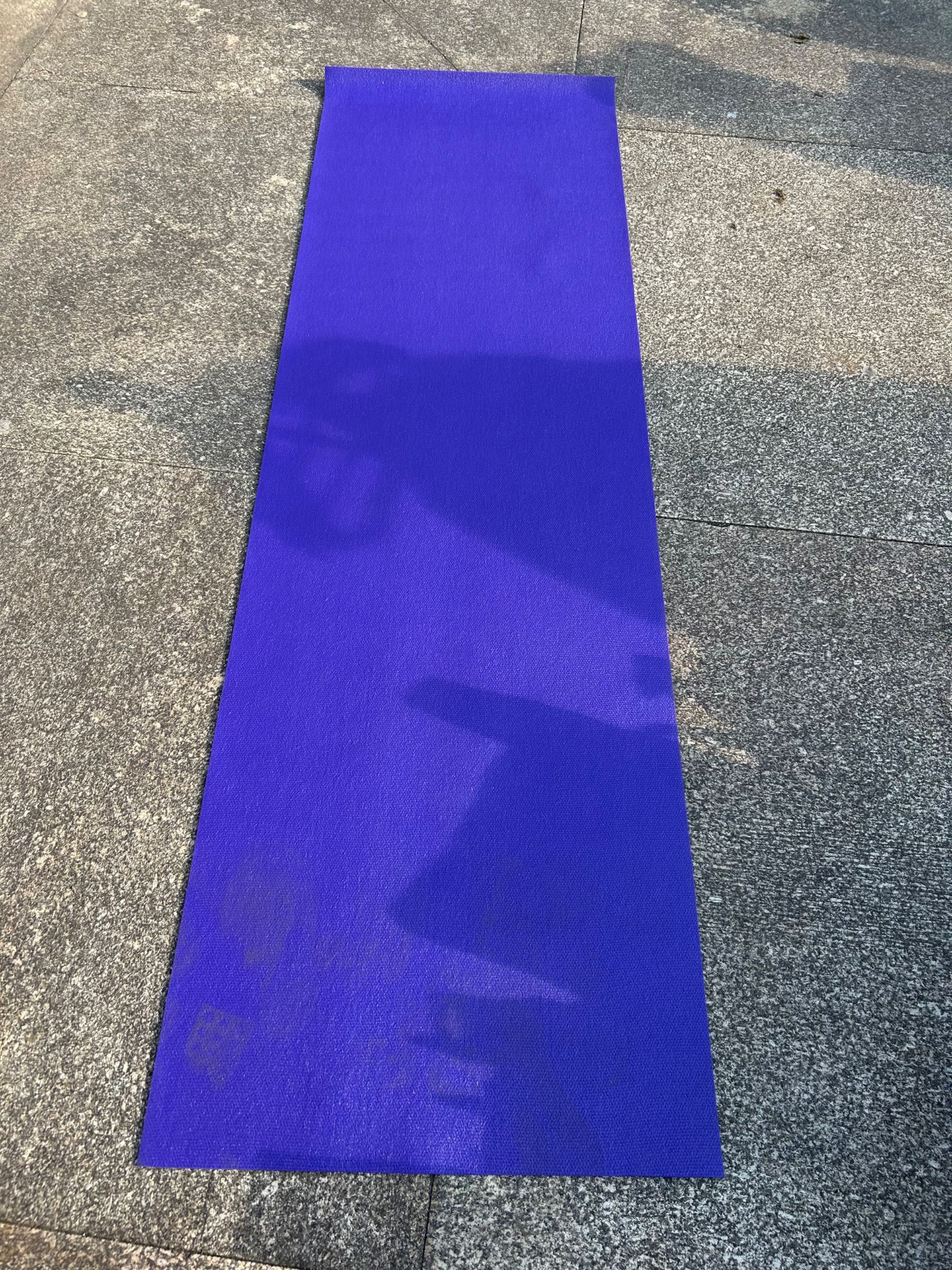 Tapete de ioga de excelente qualidade 2,00m por 60cm