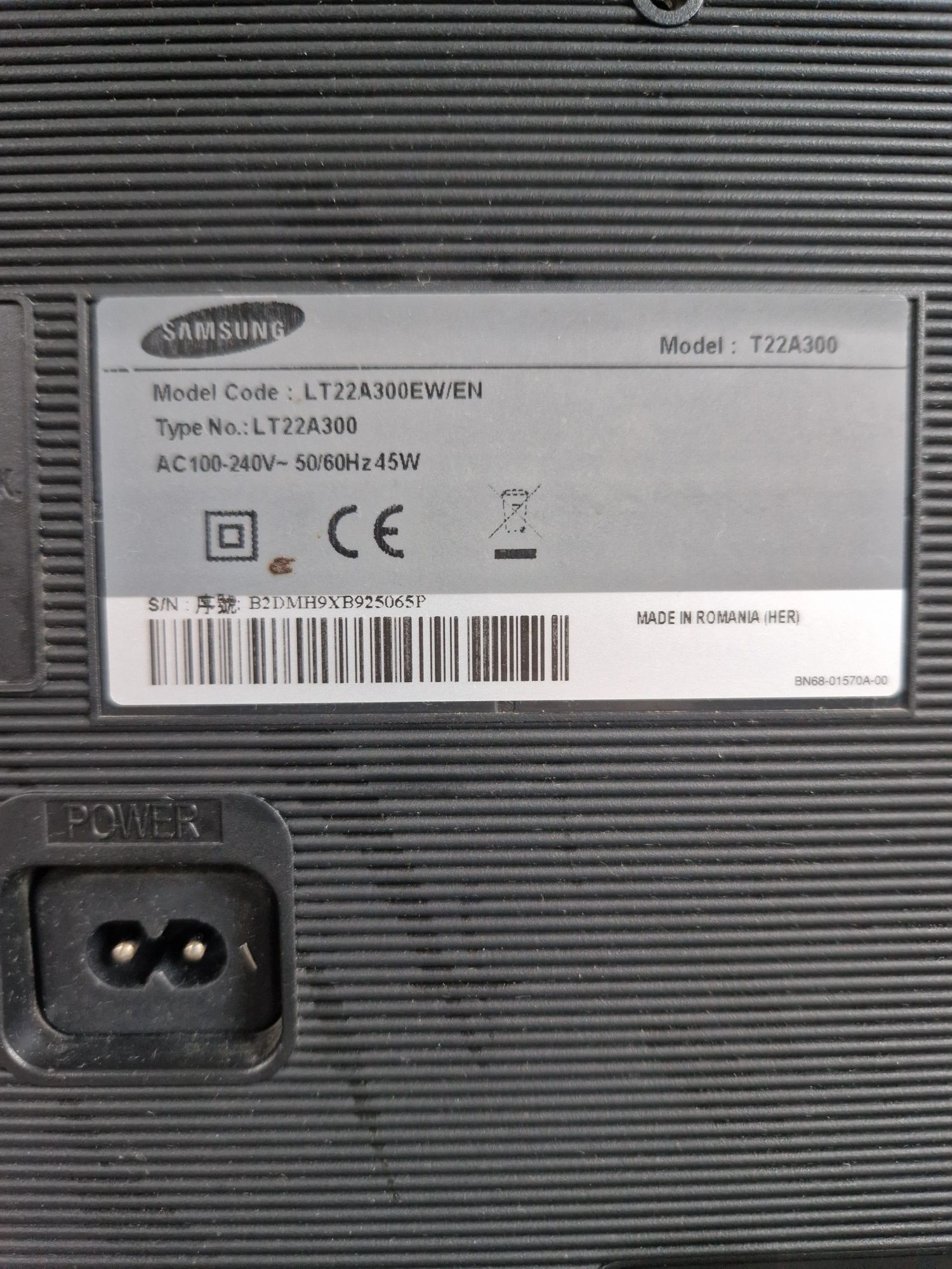 Teleeizor / Monitor Samsung SyncMaster T22A300 z pilotem
