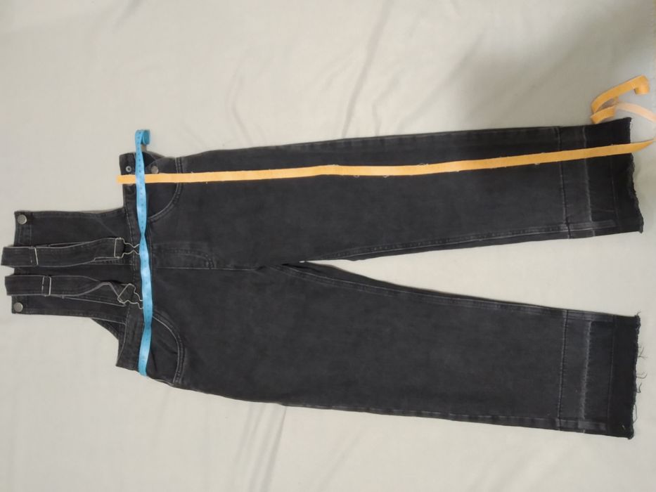 Jeansowe ogrodniczki Reserved 158 cm