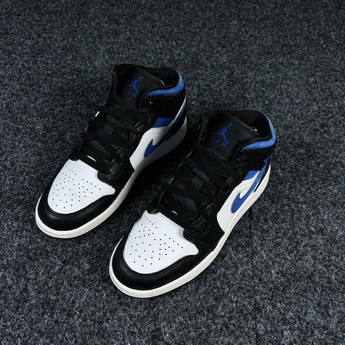 Nike air jordan 1 mid
