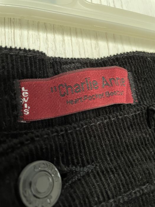 Штани жіночі Levi’s вельветові теплі