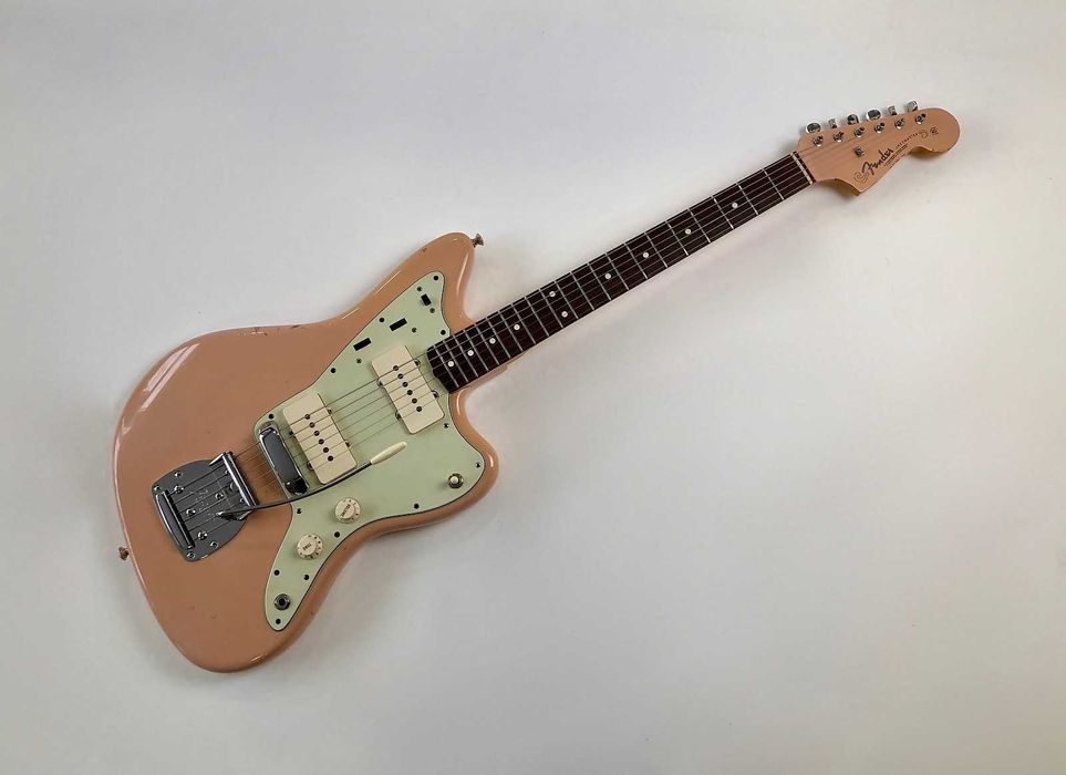 Fender Jazzmaster American Vintage 62 Thin Skin Shell Pink LE