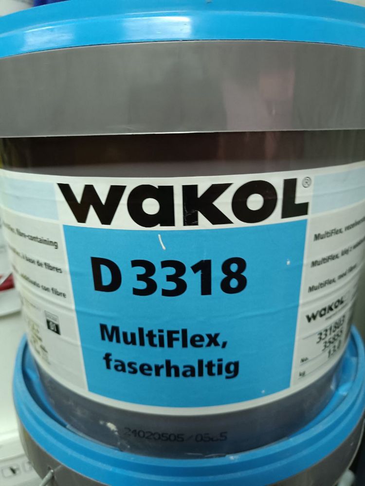 MultiFlex D 3318 Klej z włóknami 13 kg Wakol