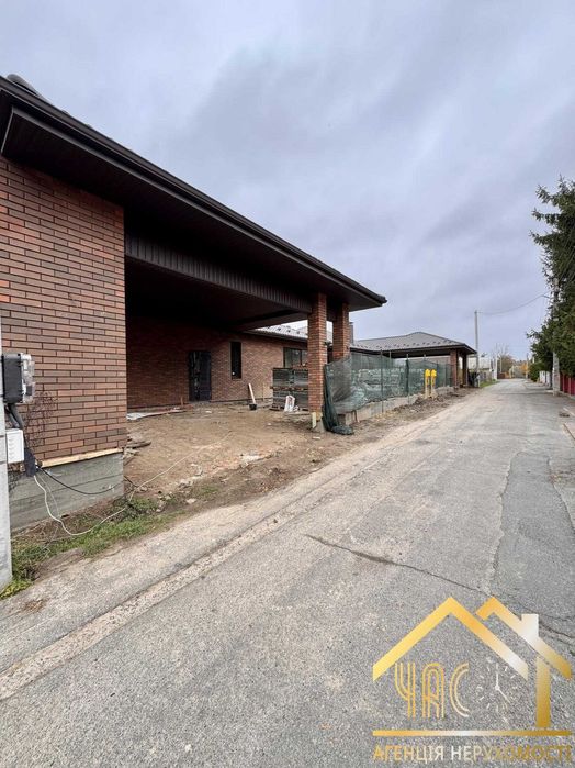 БЕЗ КОМІСІЇ! Продаж цегляного будинку є ГАЗ у с. Шевченкове