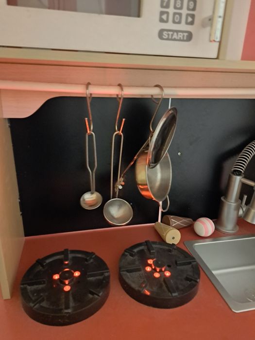 Cozinha e lojinha de brincar 2 em 1