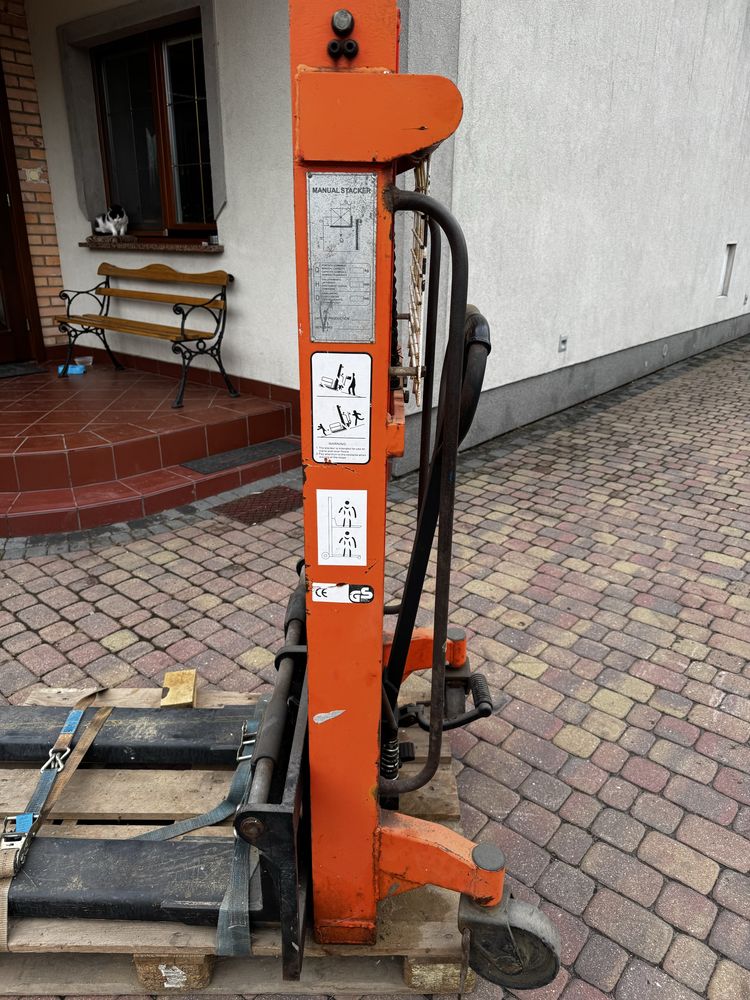 Paleciak 1000kg wysoki zaladunek