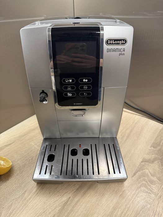 DeLonghi Dinamica Plus ECAM 370.95.S zadbany ekspres automatyczny