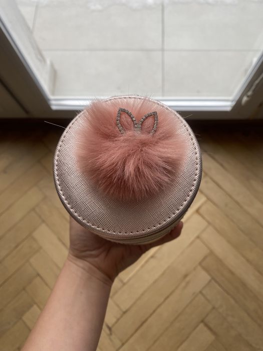 pojemnik na biżuterię (nowy, metaliczny brudny róż)