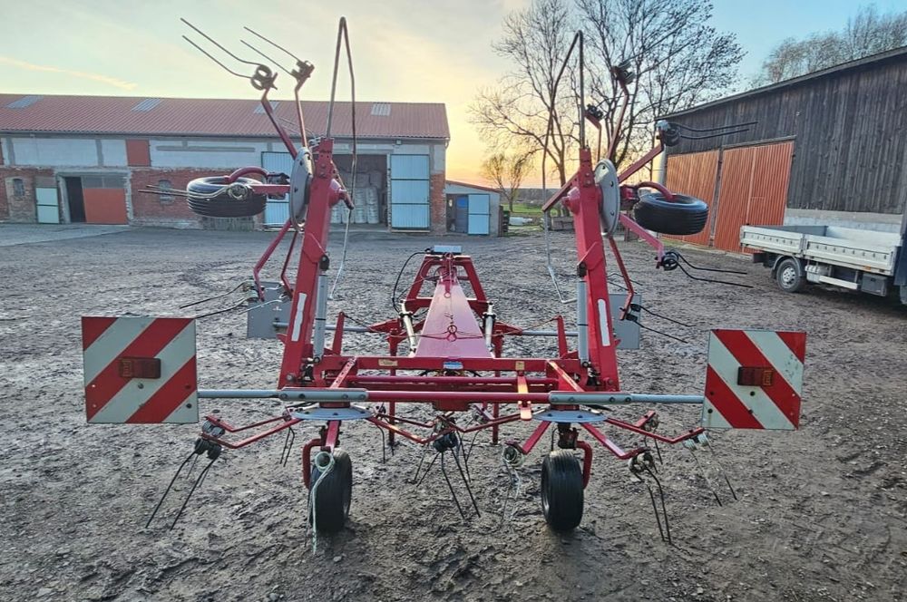 Przetrząsarka JF-STOLL Z-585 PRO (Krone, Kuhn)