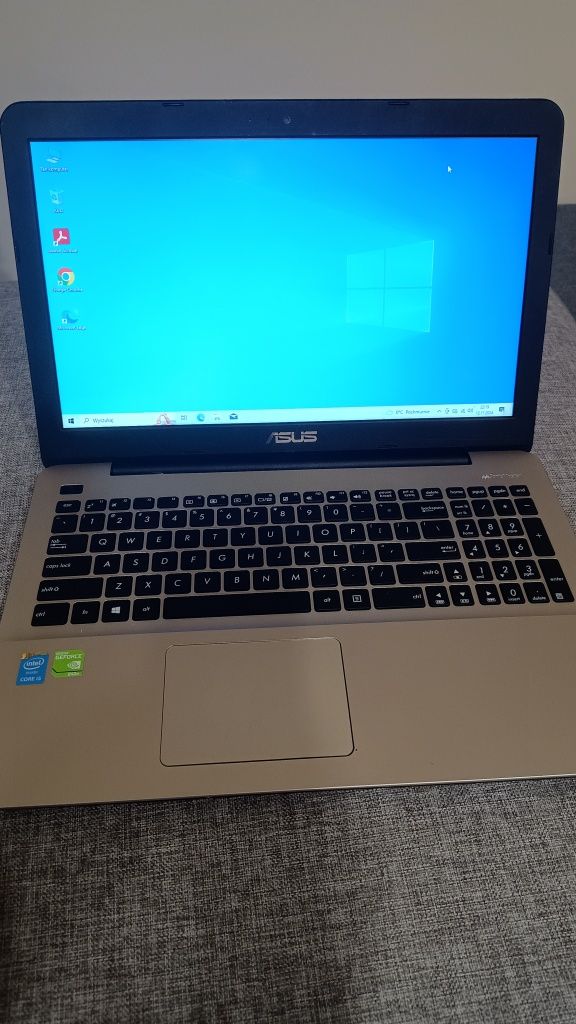 Laptop ASUS A555I