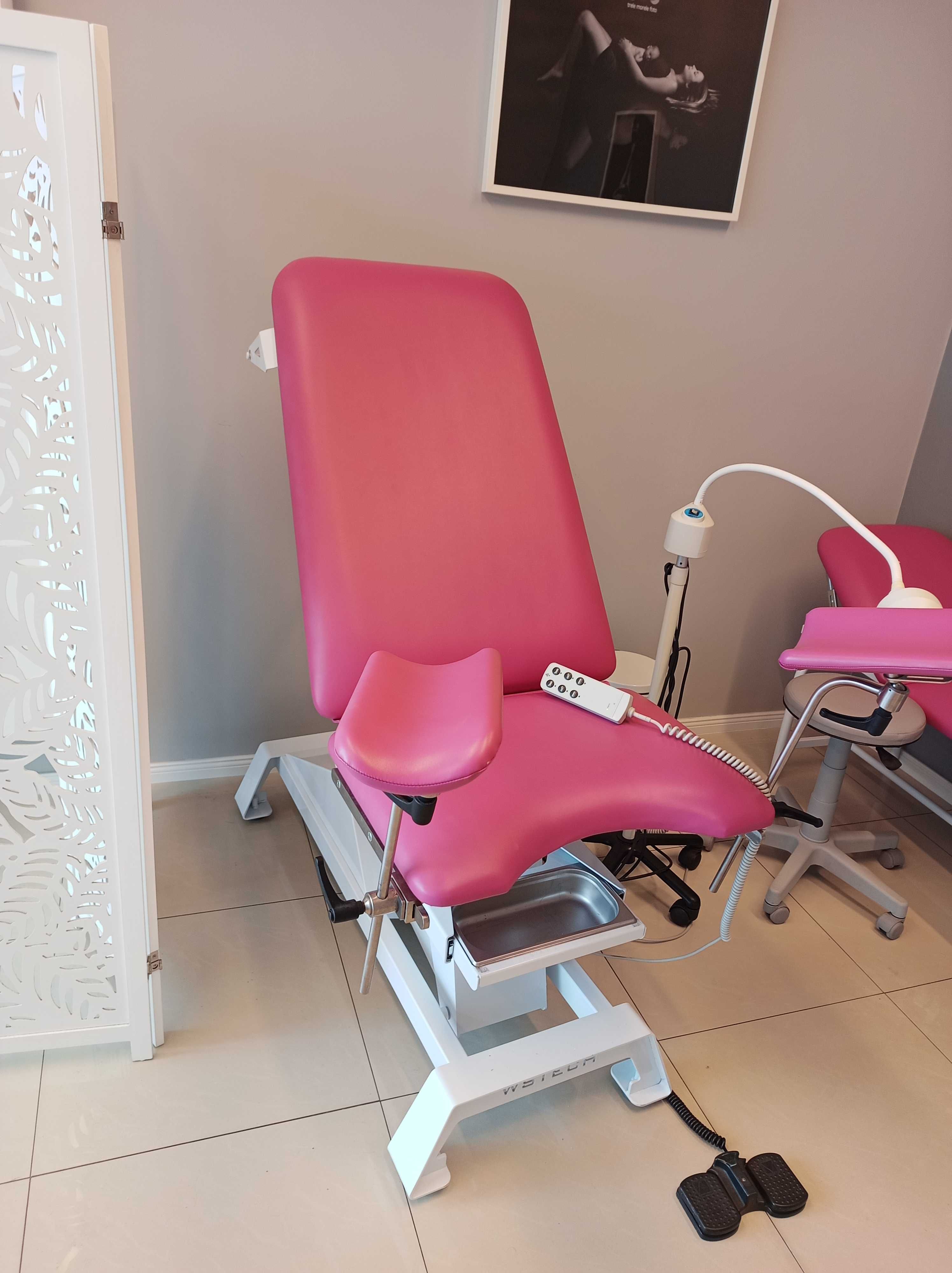 Fotel ginekologiczno-urologiczny